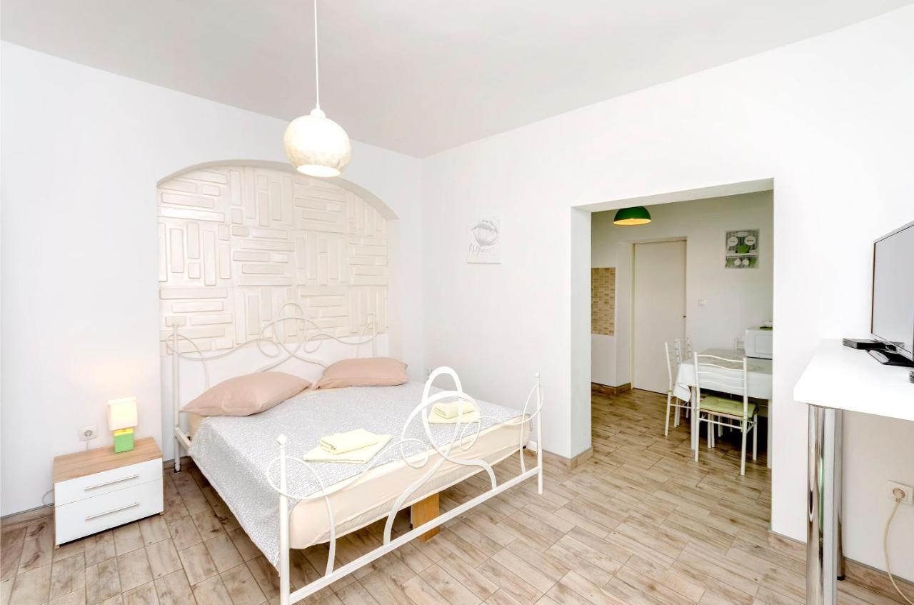 Apartments And Room Take It Easy Tribalj Exteriér fotografie